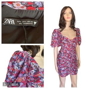 ZARA Metallic Sparkle‎ Floral
Lined Shirred Ruched Mini Mod
Dress Size L